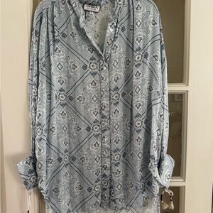 Omika Lightweight Blue Patterned Button-Up Shirt